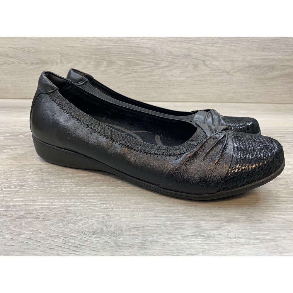 Aravon Women's Black Leather Ballet Flats Embossed Toe Pleated Comfort 9.5